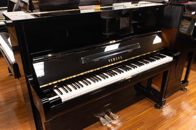 ヤマハ　YAMAHA　U1A中古ピアノ